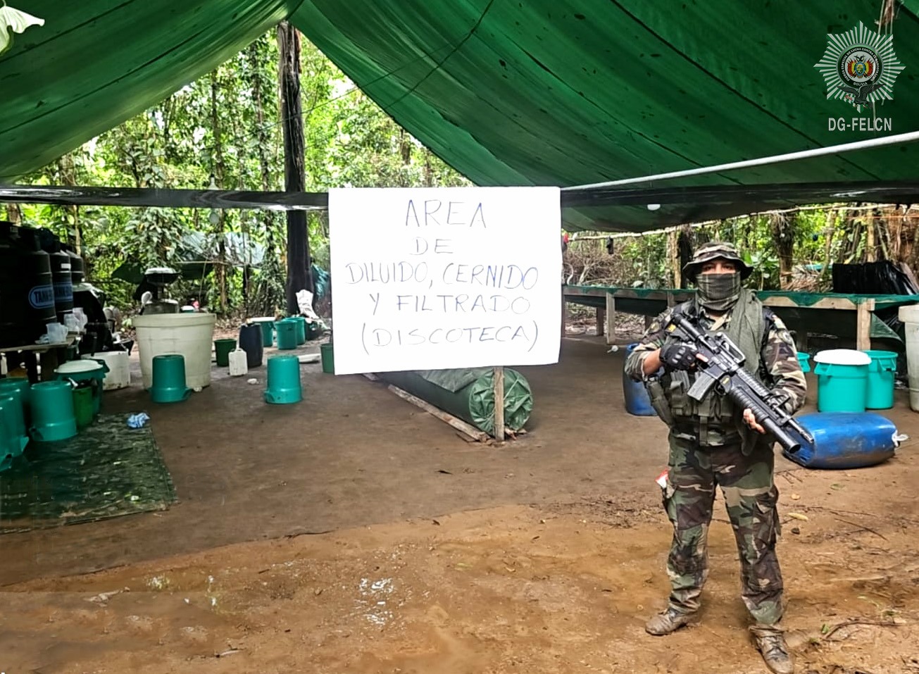 UMOPAR DESTRUYE E INCINERA UN LABORATORIO DE CRISTALIZACIÓN DE COCAÍNA