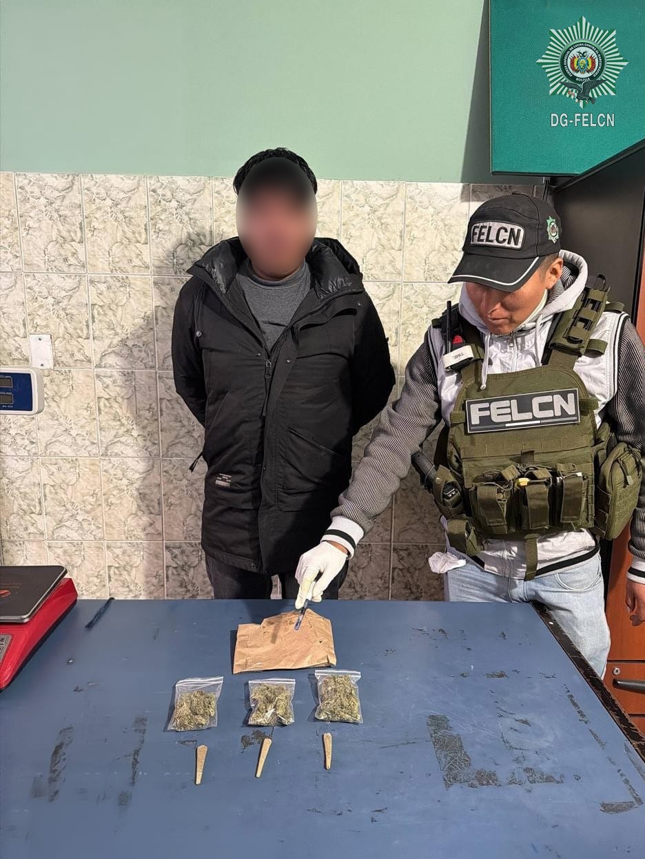 FELCN APREHENDE A PERSONA EN POSESIÓN DE MARIHUANA