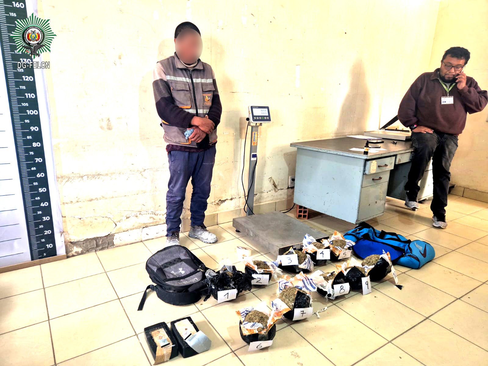 FELCN SECUESTRA SUSTANCIAS CONTROLADAS EN DOMICILIO