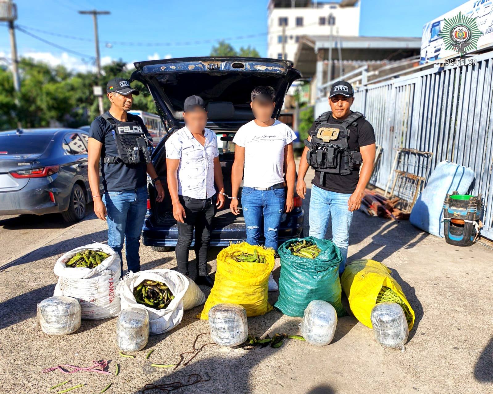 FELCN INTERCEPTA VEHÍCULO CON SUSTANCIA CONTROLADA