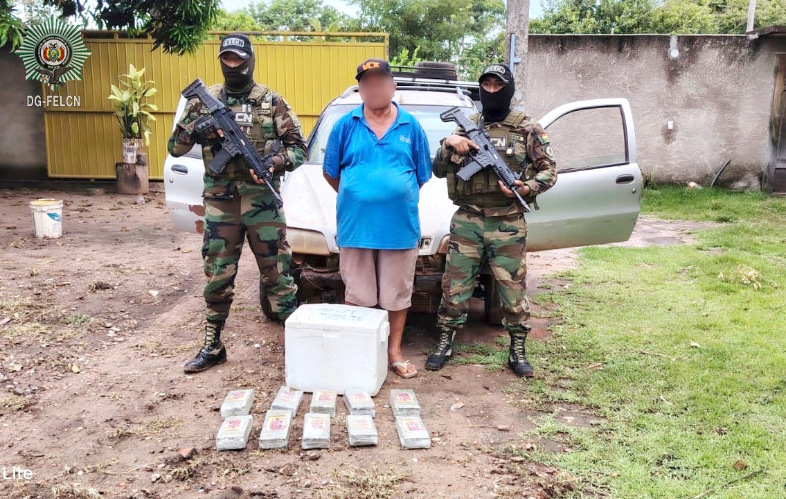 FELCN SECUESTRA MARIHUANA OCULTA EN CONSERVADORA