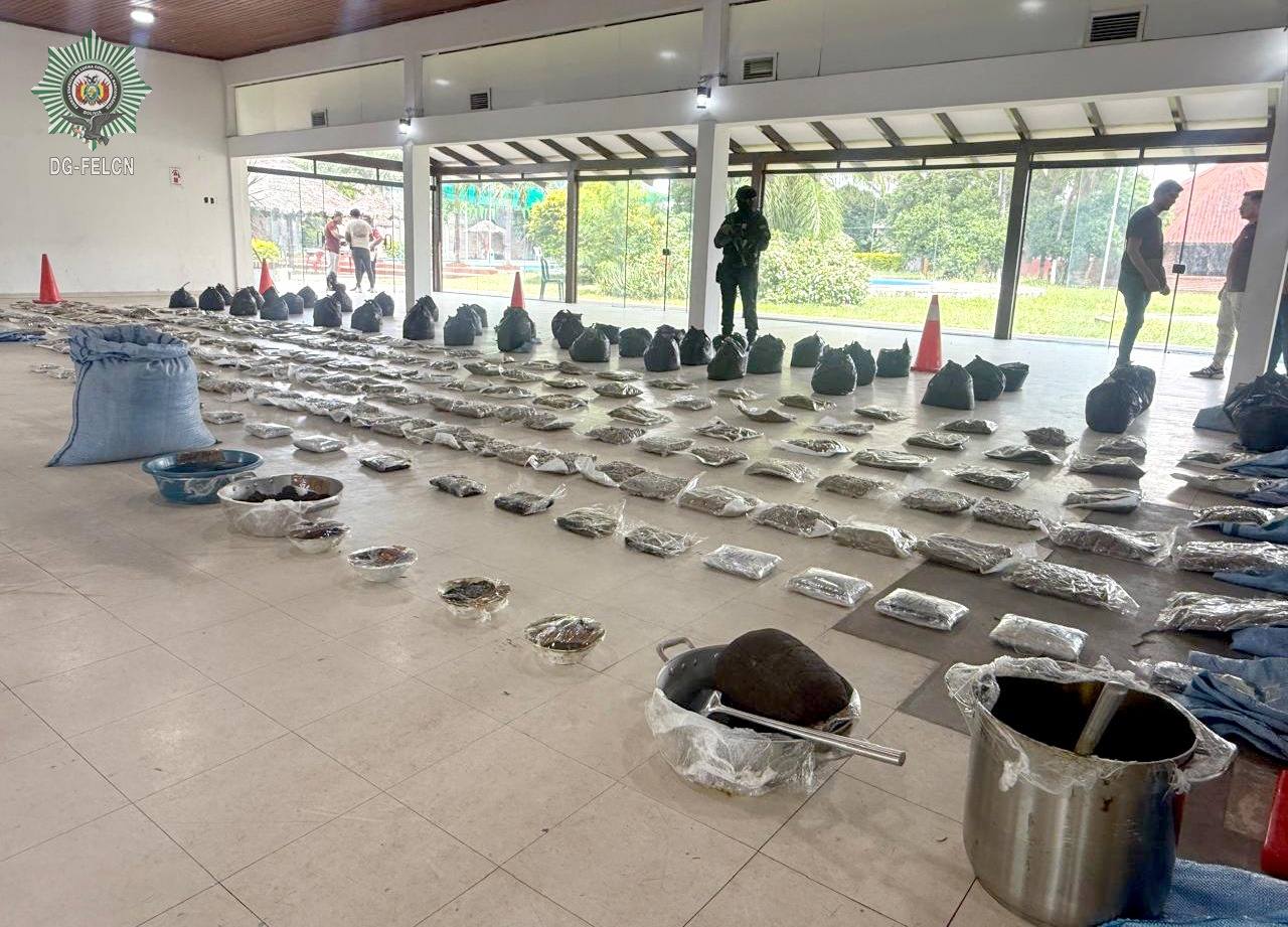 CONTUNDENTE GOLPE AL NARCOTRÁFICO EN OPERATIVOS DE LA FELCN