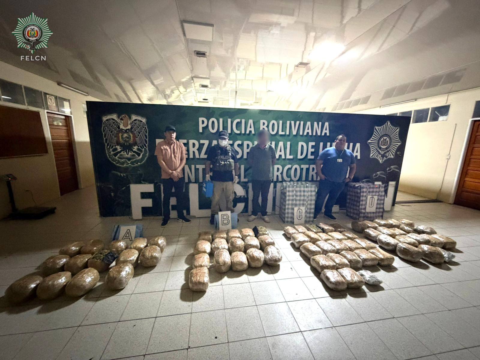 OPERATIVO DE CONTROL DETECTA TRANSPORTE DE MARIHUANA