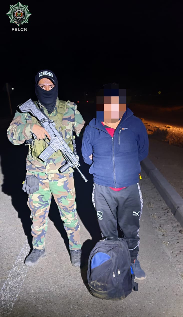 APREHENDEN A UNA PERSONA POR TRÁFICO DE SUSTANCIAS CONTROLADAS