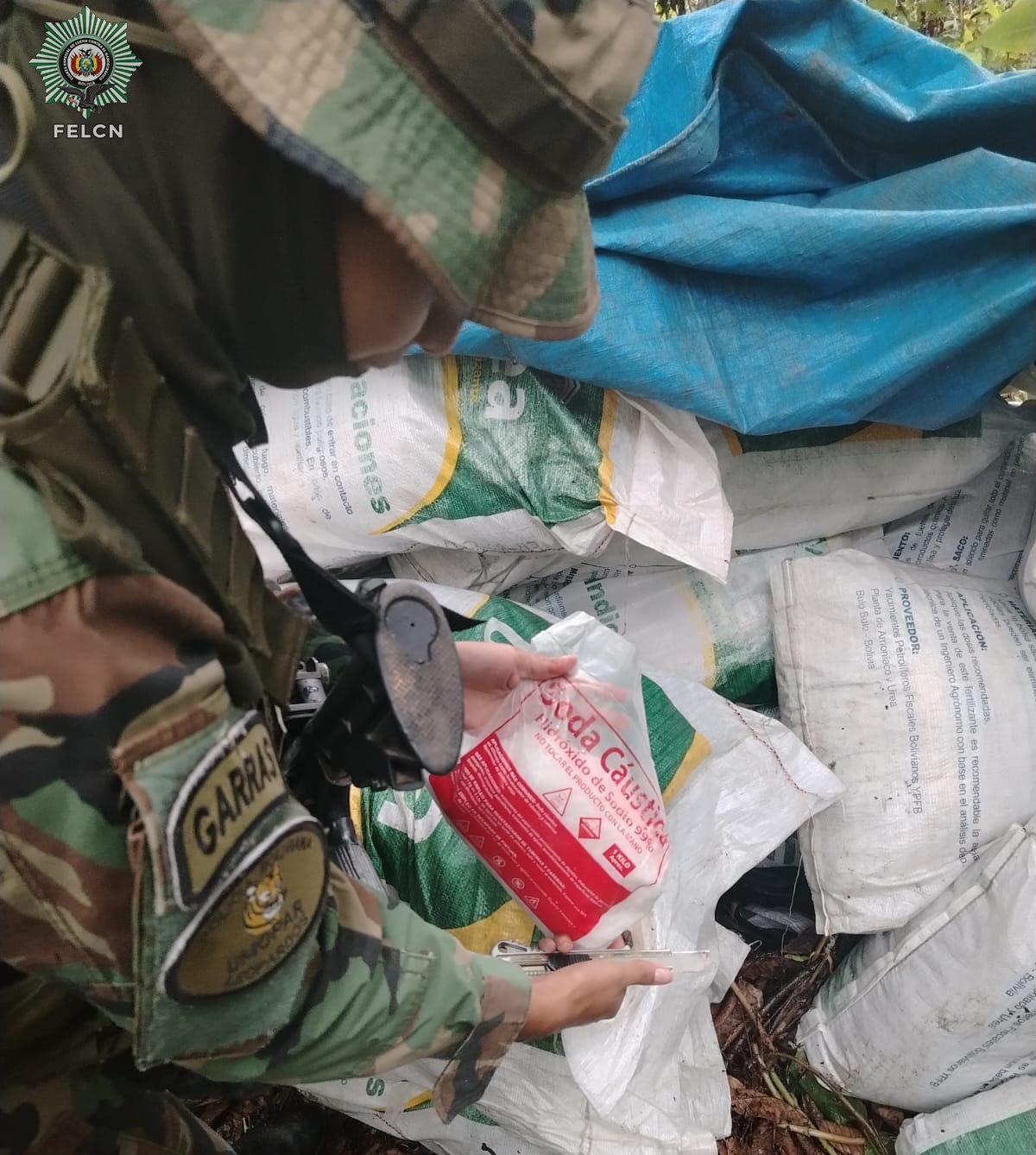 FELCN SECUESTRA 37 YUTES DE SODA CÁUSTICA
