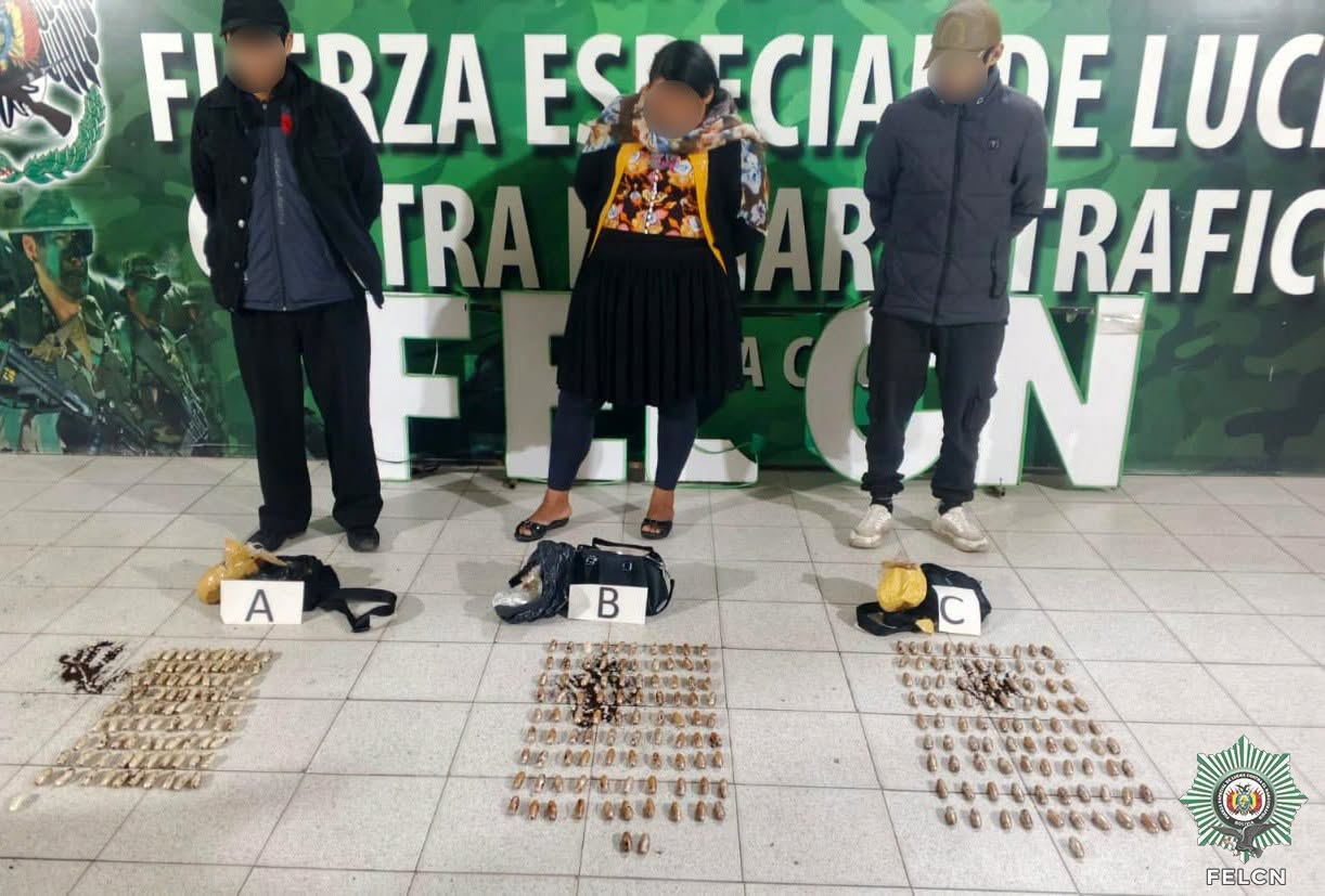 SECUESTRAN CÁPSULAS DE COCAÍNA EN TRANSPORTE PÚBLICO