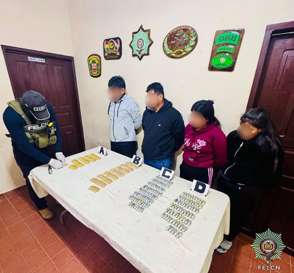 FELCN APREHENDE A CINCO PERSONAS CON CÁPSULAS DE COCAÍNA