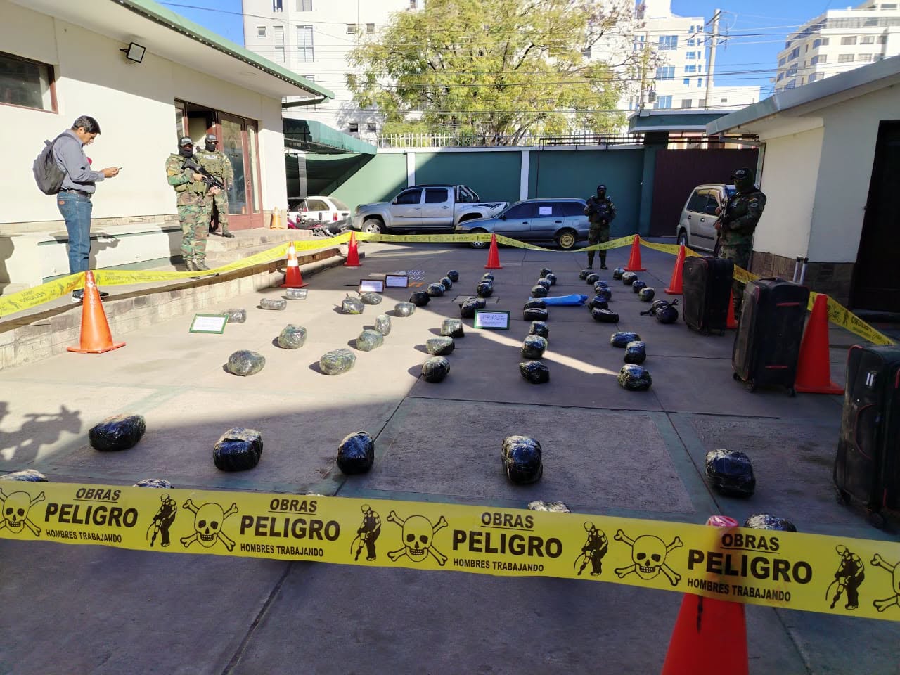 RESULTADOS DE OPERATIVOS CONTRA EL NARCOTRÁFICO